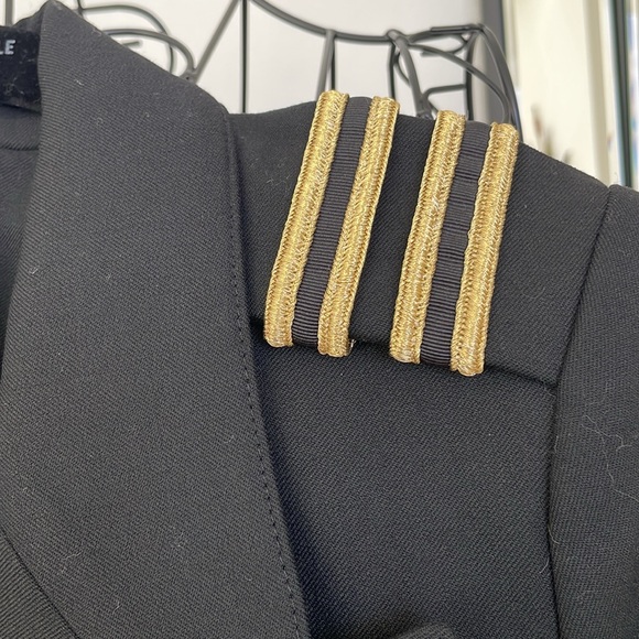 SMYTHE CONVERTIBLE BLAZER WITH GOLD EPAULETTES - Picture 5 of 10